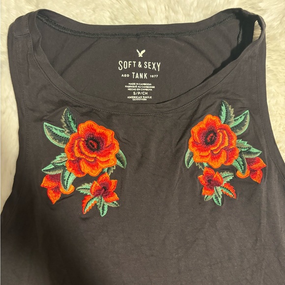 Soft & Sexy American Eagle Tank Top - Picture 2 of 3